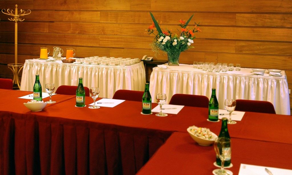 Hotel NH Bariloche Edelweiss Exterior foto